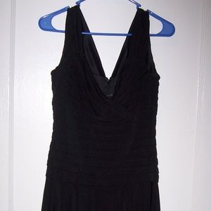 WHBM Sleeveless Dress Sz 6 NWT Black Pleated